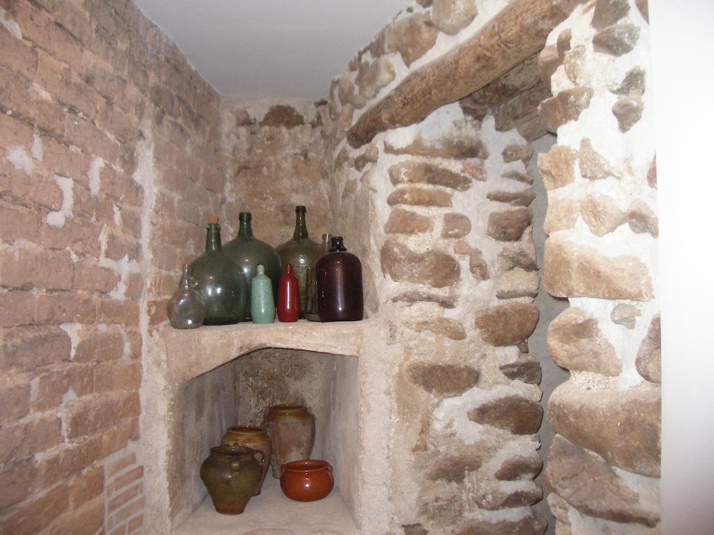 Hostel El Castillo Ариньон Экстерьер фото